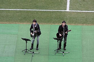 top20-musica-giapponese-famosa-Eikou-no-Kakehashi-Yuzu